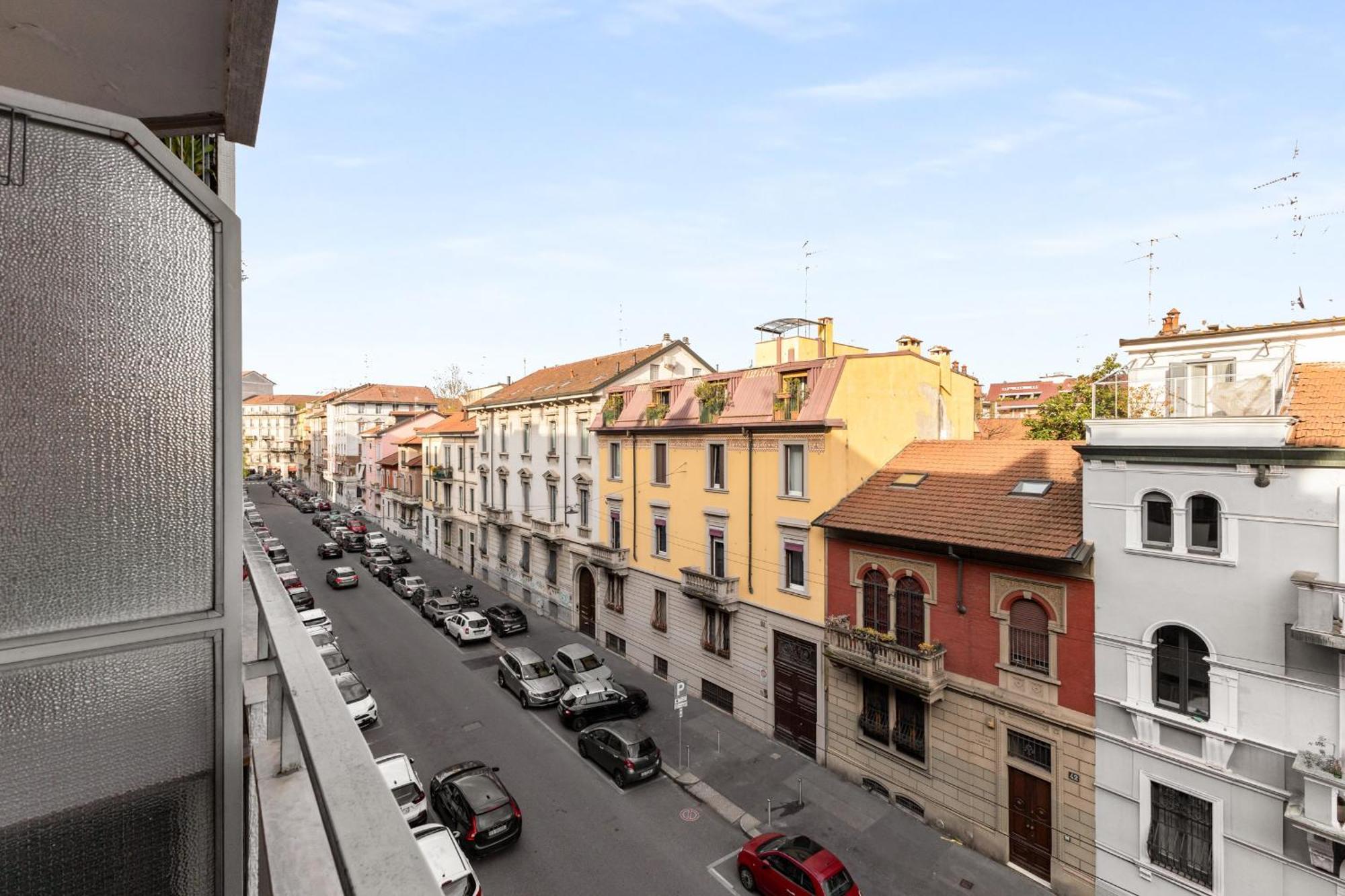 Apartment Urban Retreat In Loreto Metro E Free Wifii Mailand